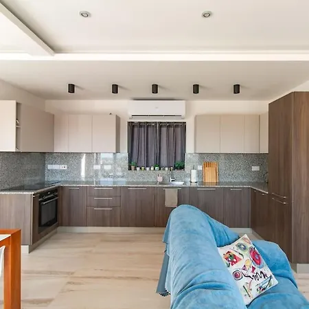 Sea View Penthouse Apartament Marsaskala
