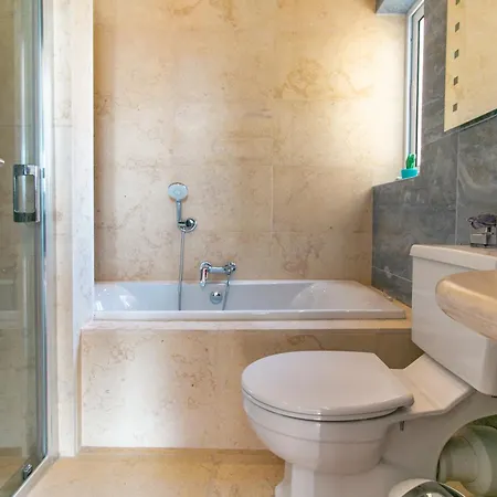 Sea View Penthouse Marsaskala