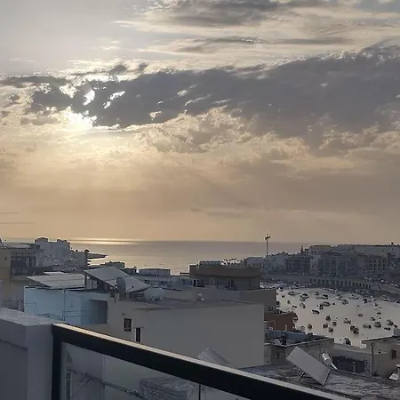 아파트 Sea View Penthouse 마르사스칼라