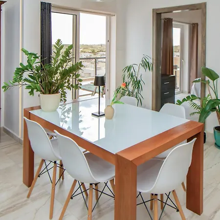 아파트 Sea View Penthouse